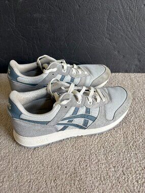 Asics Lyte Classic Women's Athletic Running Shoes Size 10 Gray Blue 1202A306